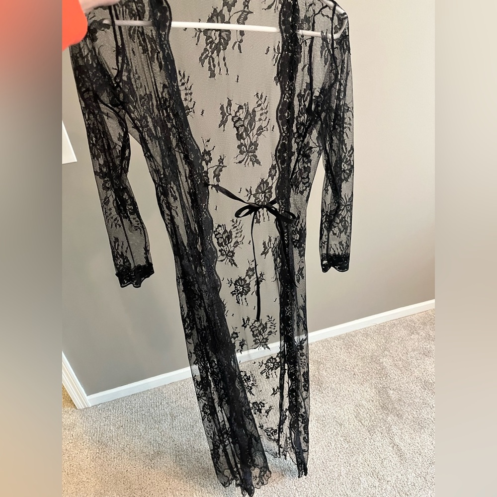 Sexy Lace Chemise - size small